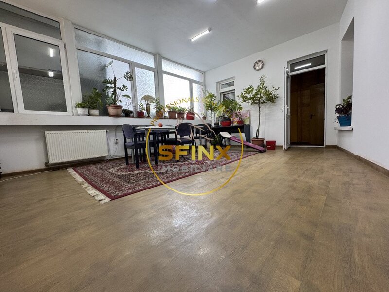 Vila 374 mp in zona Dacia, renovata si dublu izolata, acoperis Lindab 2024